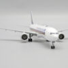 Singapore Airlines Boeing 777-300ER “Normal Version” Reg 9V-SWY 1/400 Scale Diecast Metal Aircraft Model Jcwings EW477W009 - Image 8