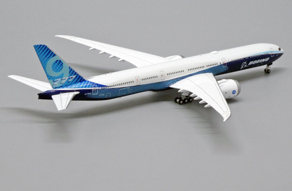 House Colors Boeing 777-9x 