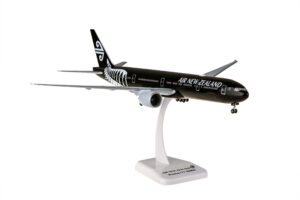 Air New Zealand All Blacks Boeing 777-300ER Reg ZK-OKQ 1.200 Scale Aircraft Model Hogan HG11915GR