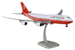 Turkey Government Boeing 747-8 Reg TC-TRK 1/200 Scale Hard plastic Hogan HG11717GR
