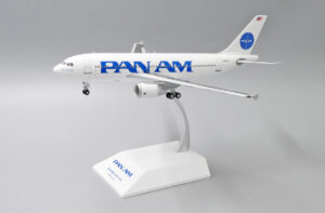 Pan am Airbus A310-300 with stand Reg N824PA 1/200 Scale Diecast Metal Aircraft Model Jcwings XX2291