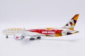 Etihad Boeing 787-9 Dreamliner "MI" Special Colors "Flaps Down" Reg A6-BLO 1.400 Scale Diecast Metal Aircraft Model Jcwings SA4034A