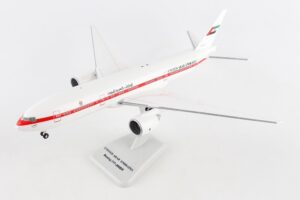 United Arab Emirates Presidential Boeing 777-200 1.200 Scale Hard Plastic Aircraft Model Hogan 10949GR