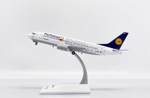 Lufthansa Fanhansa Boeing 737-300 1.200 Reg D-ABEK 1/200 Scale Diecast Metal Aircraft Model Jcwings EW2733001