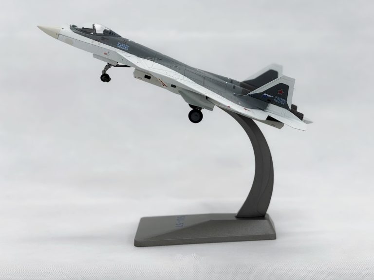 Sukhoi SU-57 Stealth Fighter Diecast Metal Aircraft Model 1.72 Scale Airforce1 AF1-0011C