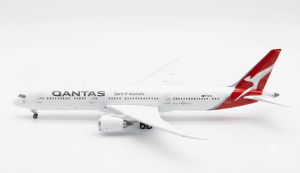 Qantas Airways Boeing 787-9 Dreamliner Quokka Special Colors Reg VH-ZNC with stand 1/200 Scale Diecast Metal Aircraft Model Phoenix 02007